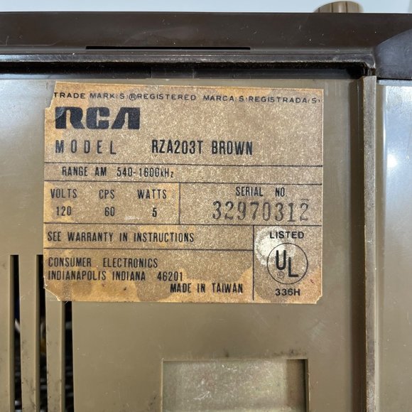 Vintage 1973 RCA AM Radio Table Model RZA203T Brown *Tested* - Picture 8 of 12